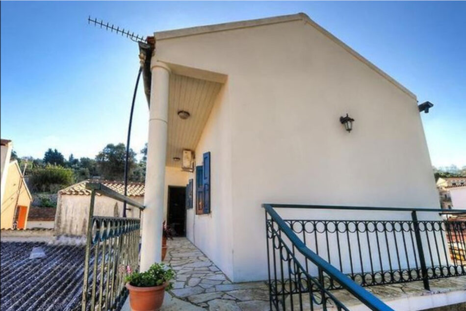 Stamatis Cottage