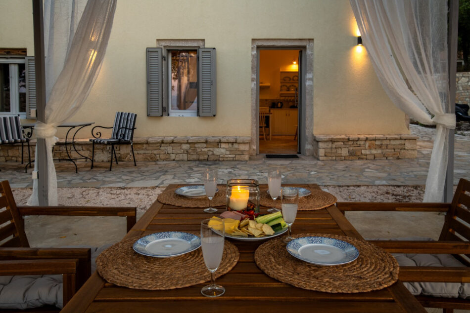 Amaranthus House